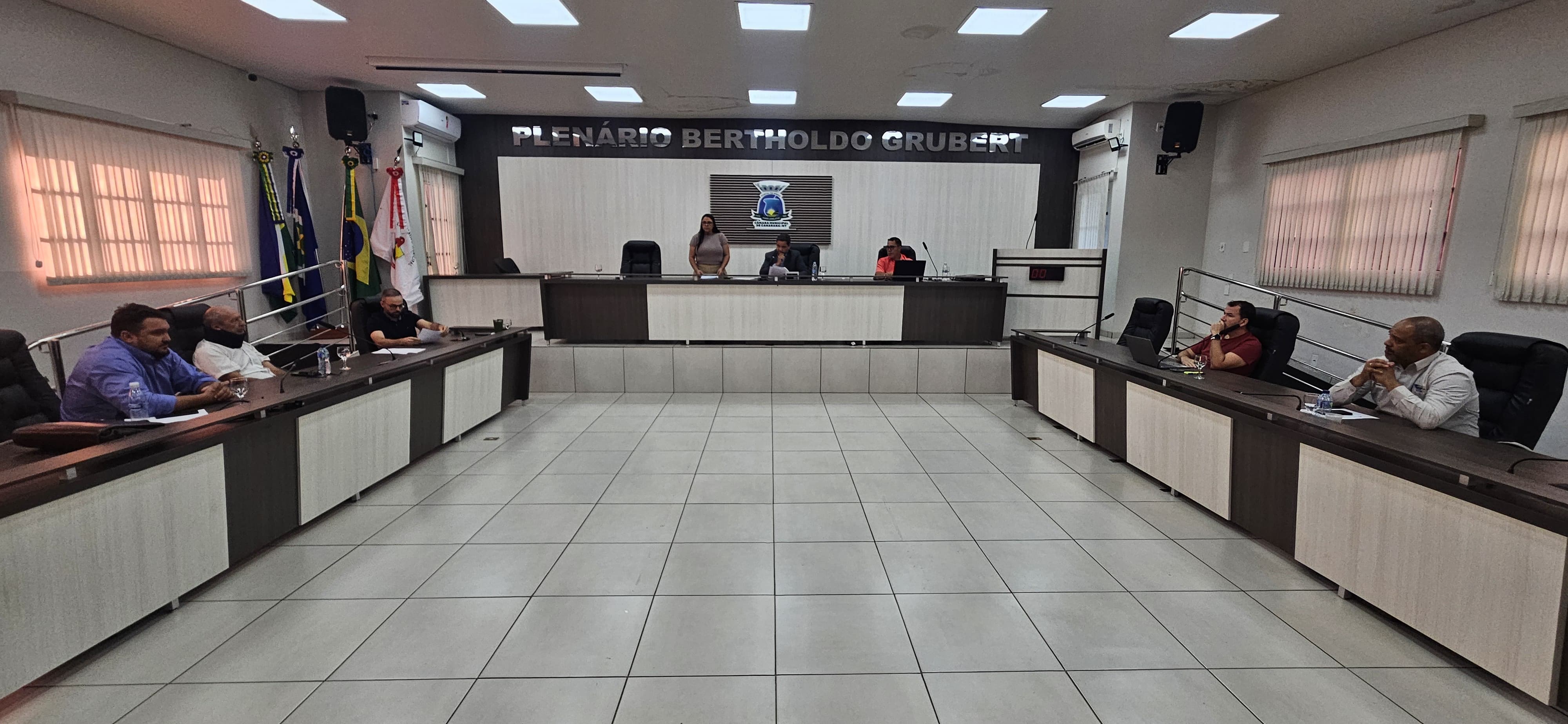 Câmara de Canarana extingue mandato de vereador acusado de abuso sexual e convoca suplente