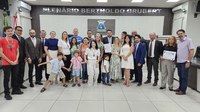 Câmara de Canarana realiza 5ª Sessão Ordinária com foco na conscientização sobre o autismo