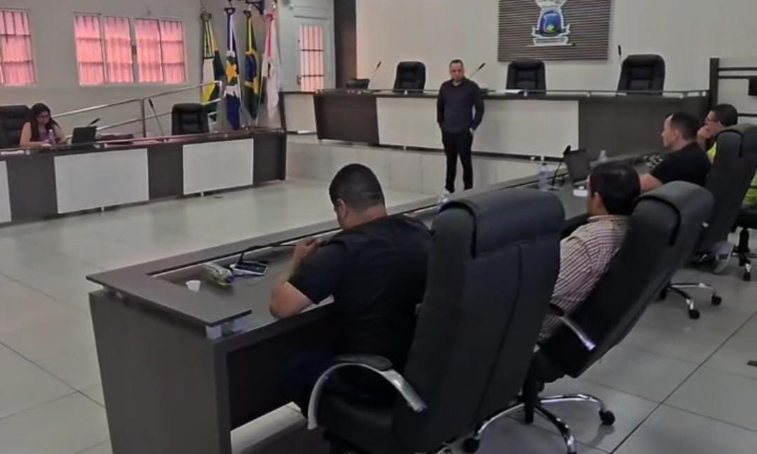 Reunião discute regularização biométrica em Canarana