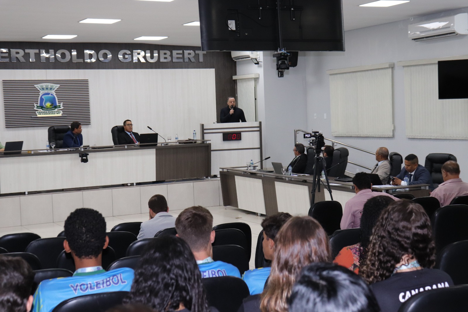 Sessão Ordinária realizada nesta segunda-feira (04/08)
